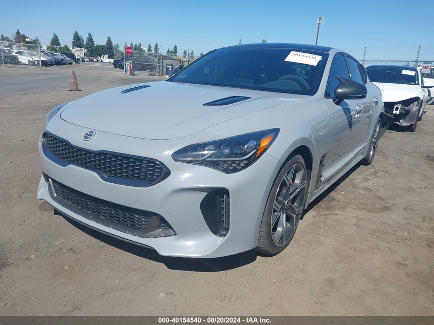 VIN KNAE45LC2J6029220 2018 KIA STINGER GT1