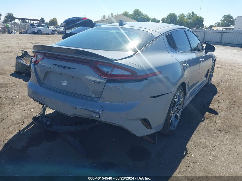 VIN KNAE45LC2J6029220 2018 KIA STINGER GT1