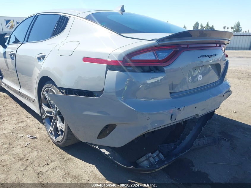 VIN KNAE45LC2J6029220 2018 KIA STINGER GT1