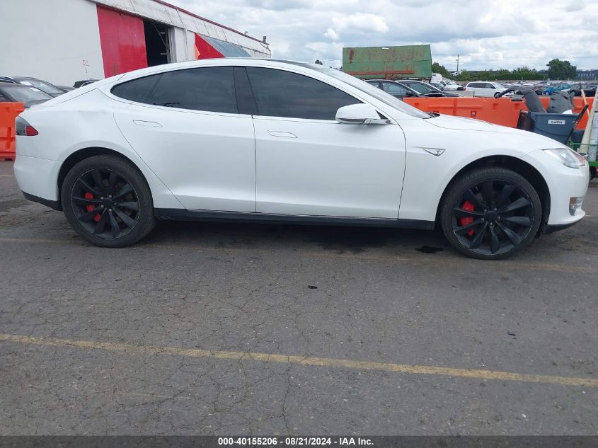 2012 Tesla Model S Performance/Signature Performance VIN: 5YJSA1DP8CFS00133 Lot: 40155206