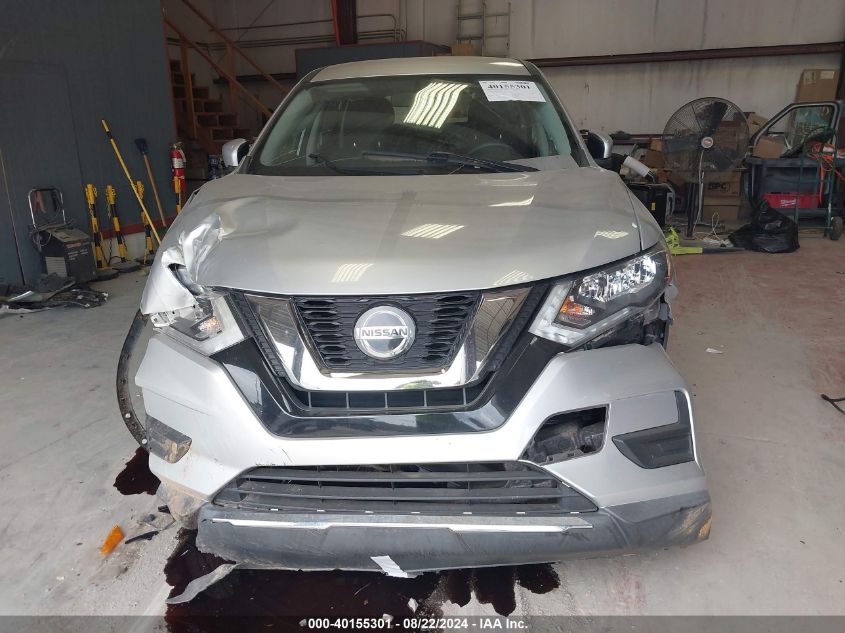 2018 Nissan Rogue S VIN: KNMAT2MT1JP579505 Lot: 40155301