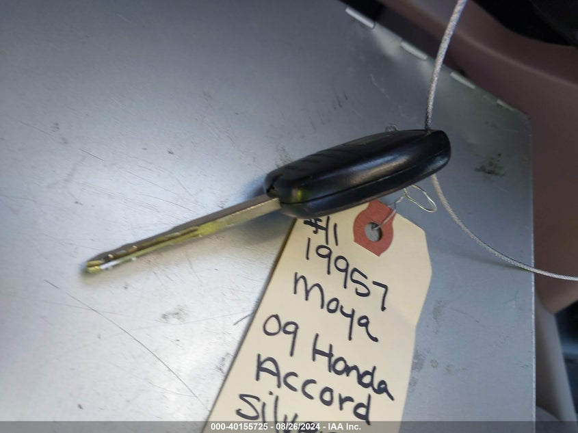 2009 Honda Accord 2.4 Ex VIN: JHMCP26729C010208 Lot: 40155725