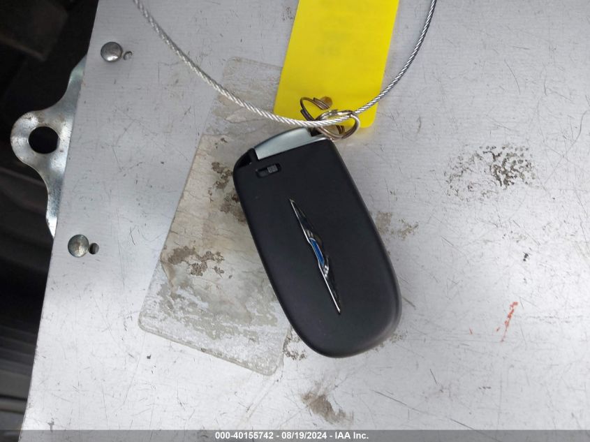 2015 Chrysler 200 Limited VIN: 1C3CCCAB2FN735326 Lot: 40155742