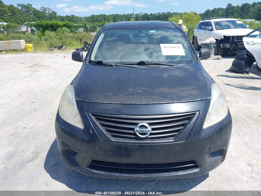 2014 Nissan Versa 1.6 S VIN: 3N1CN7AP3EL813736 Lot: 40156029
