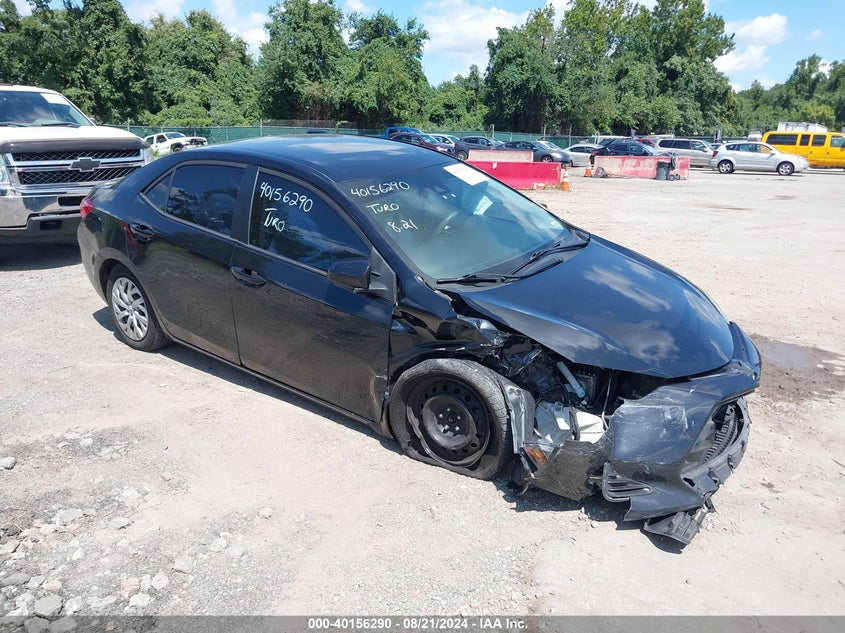 VIN 5YFBURHE2KP933666 2019 TOYOTA COROLLA LE