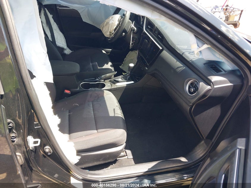 VIN 5YFBURHE2KP933666 2019 TOYOTA COROLLA LE