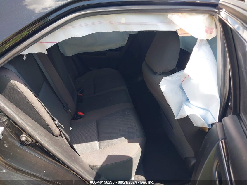 VIN 5YFBURHE2KP933666 2019 TOYOTA COROLLA LE