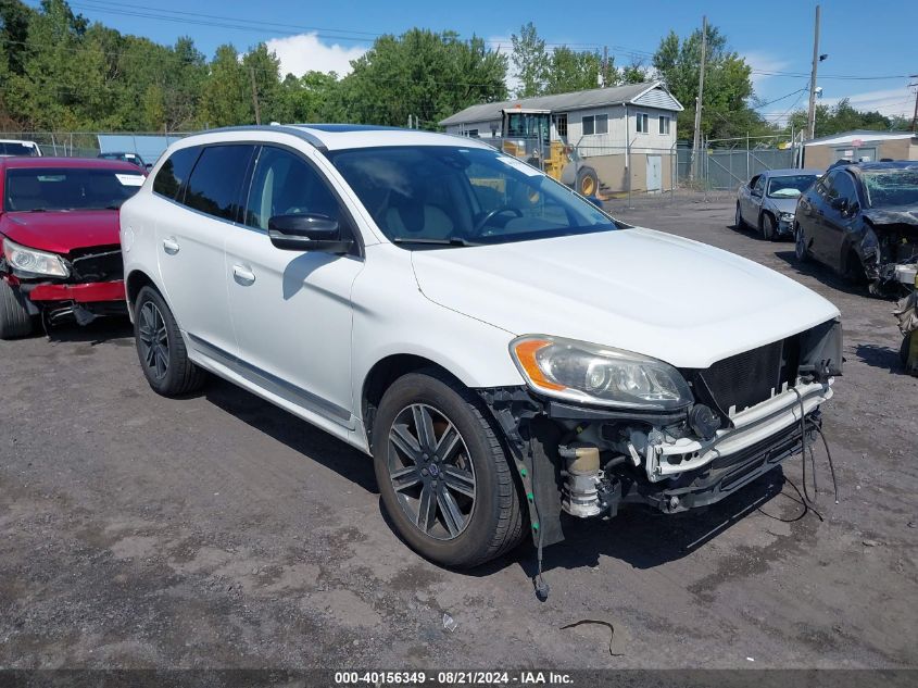 YV440MRR3H2028592 2017 VOLVO XC60 - Image 1