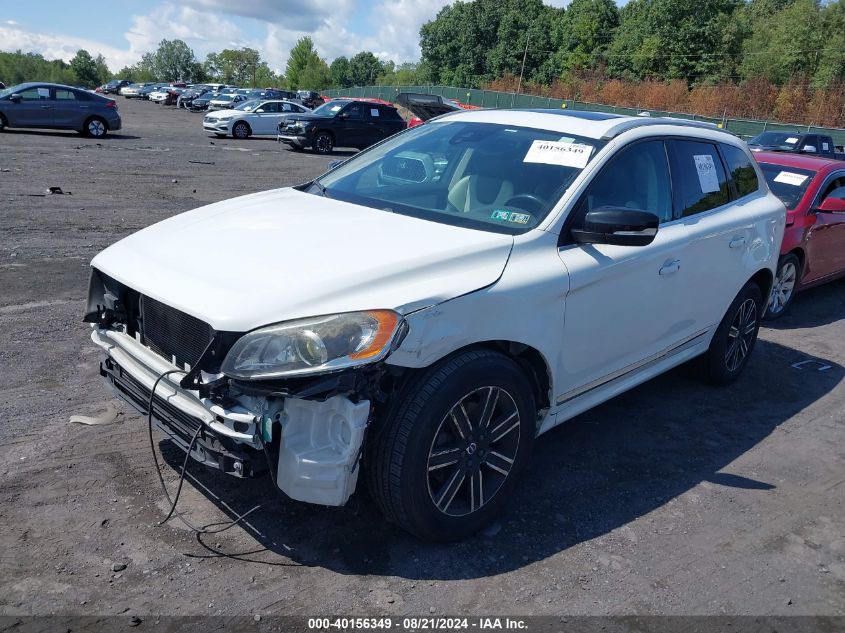 YV440MRR3H2028592 2017 VOLVO XC60 - Image 2