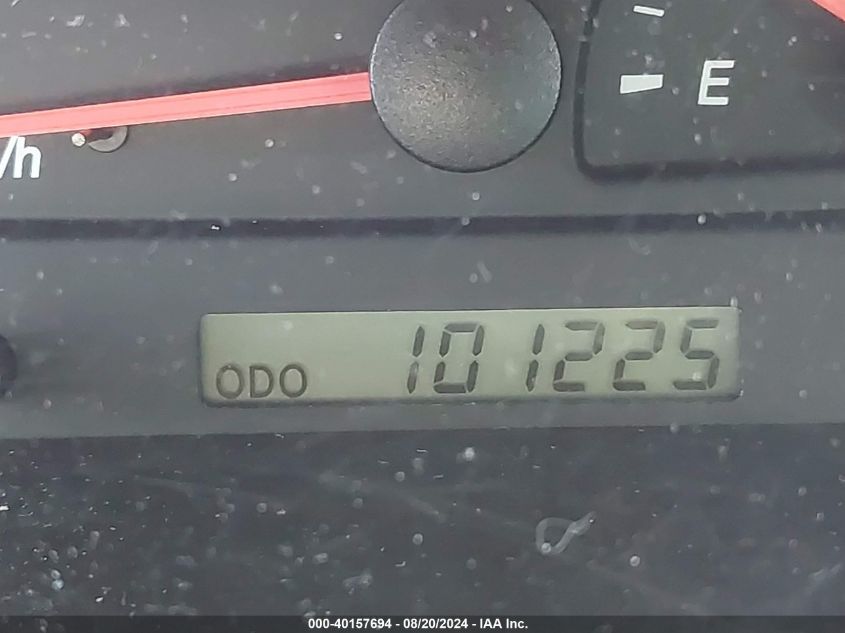 2003 Toyota Camry Le VIN: 4T1BE32K03U689198 Lot: 40157694