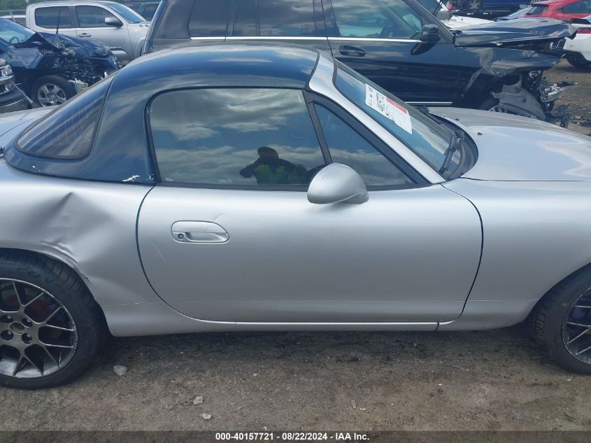 2002 Mazda Mx-5 Miata Cloth/Ls/Se VIN: JM1NB353220231327 Lot: 40157721