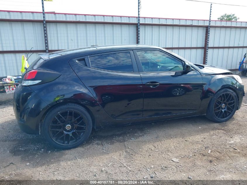 2013 Hyundai Veloster Base W/Black VIN: KMHTC6AD6DU145062 Lot: 40157781