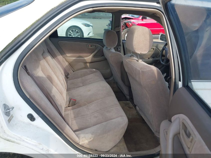 1999 Toyota Camry Le VIN: 4T1BG22K5XU512768 Lot: 40158223