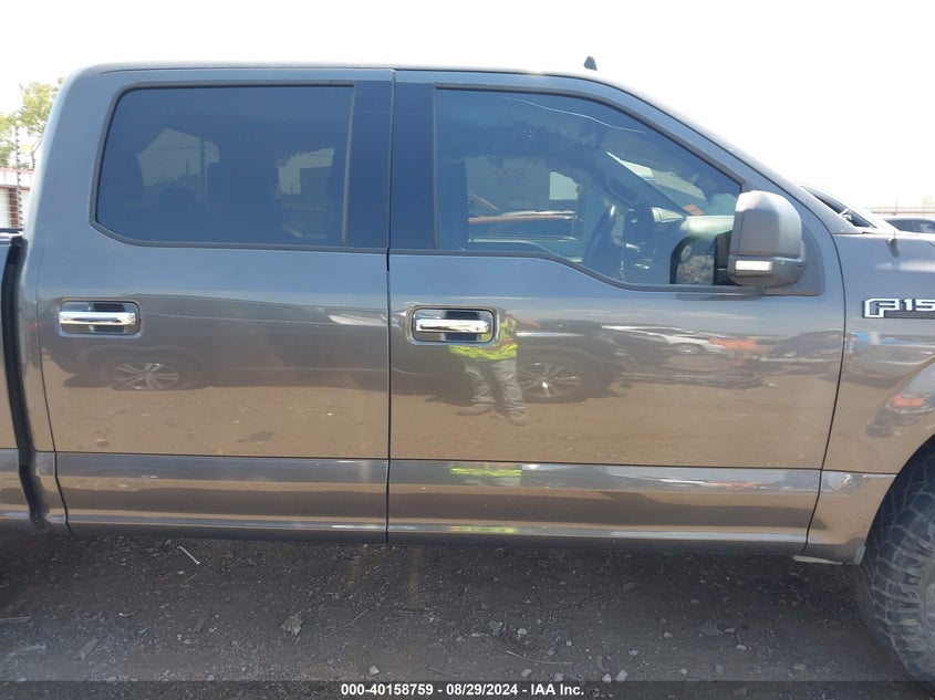 VIN 1FTEW1EP4KKD88924 2019 FORD F-150 XLT