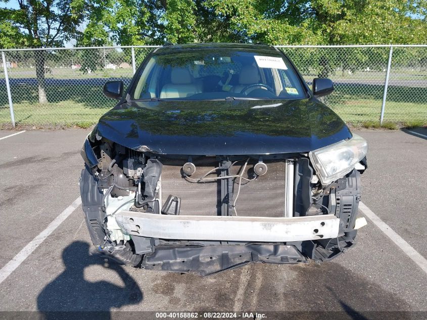 2013 Toyota Highlander Se V6 VIN: 5TDBK3EH4DS189581 Lot: 40158862