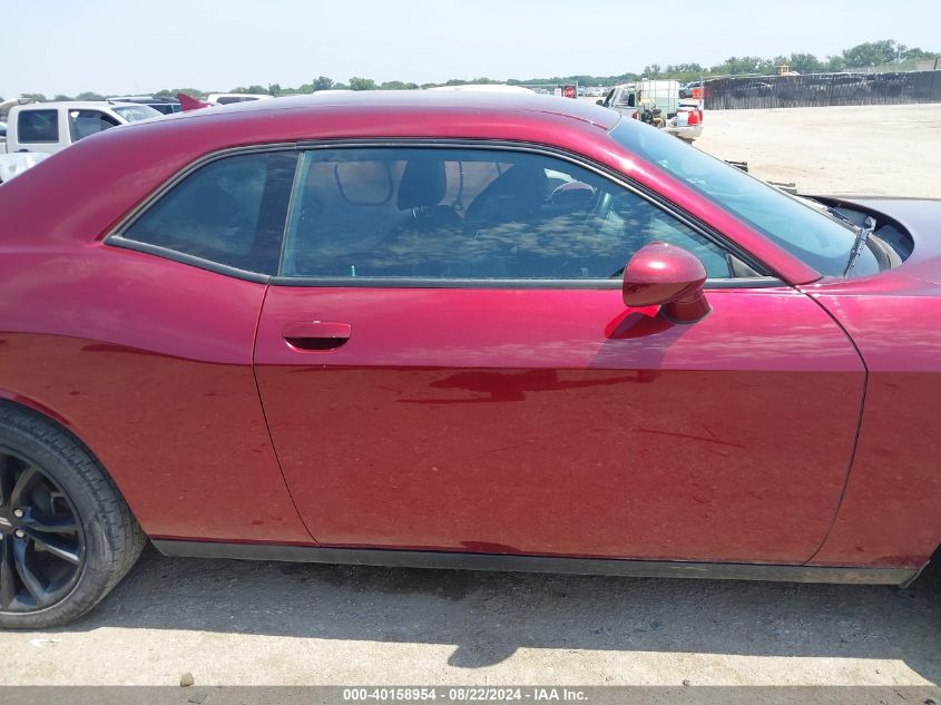 2018 Dodge Challenger Sxt VIN: 2C3CDZAGXJH255354 Lot: 40158954