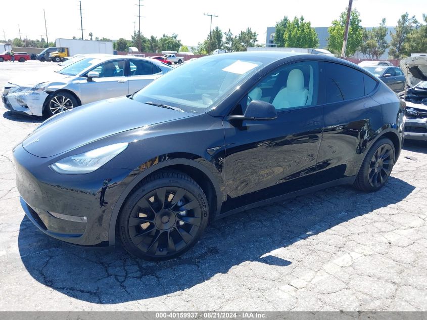 5YJYGDEE5MF216475 2021 TESLA MODEL Y - Image 2