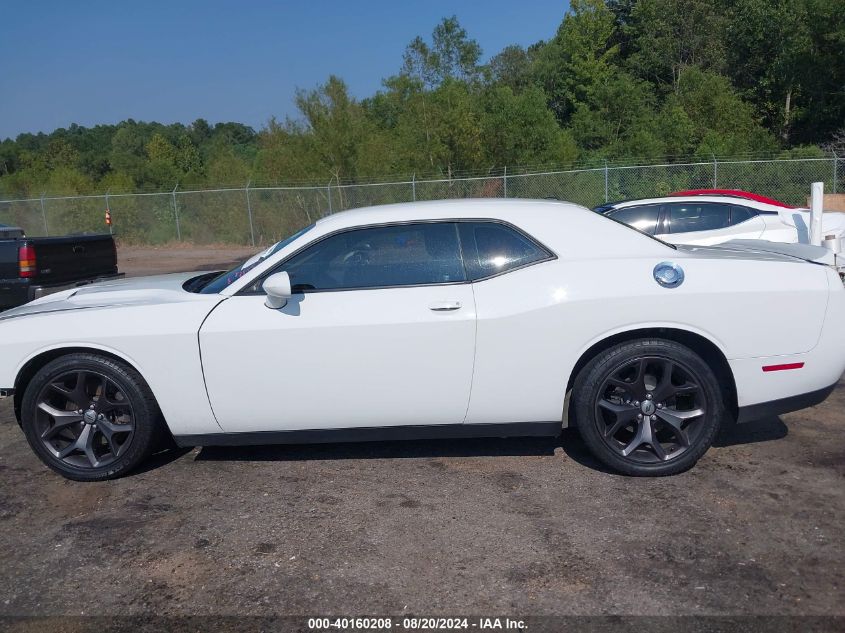 2018 Dodge Challenger Sxt VIN: 2C3CDZAG3JH138568 Lot: 40160208