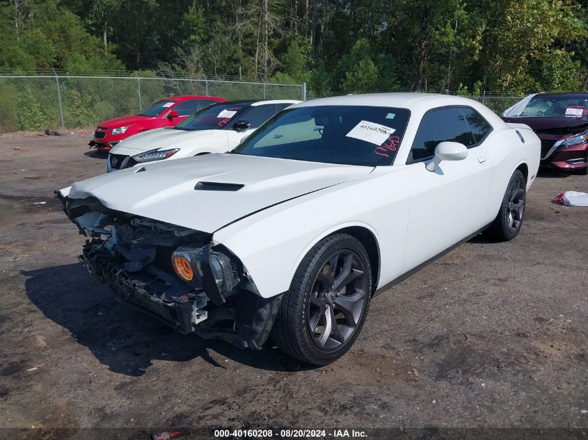 2C3CDZAG3JH138568 2018 DODGE CHALLENGER - Image 2