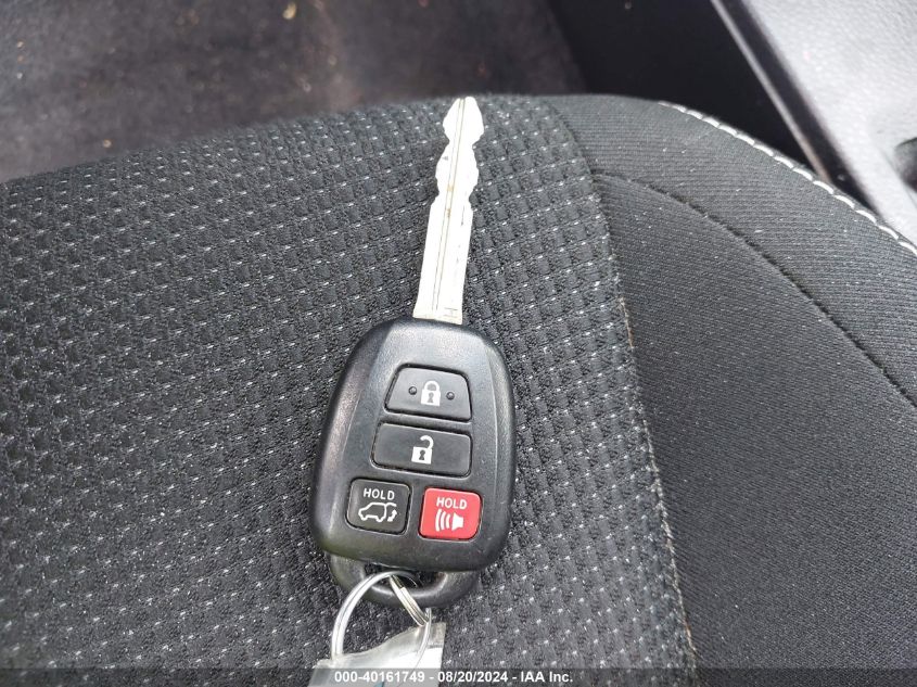 2017 Toyota Rav4 Xle VIN: JTMWFREV4HJ714902 Lot: 40161749