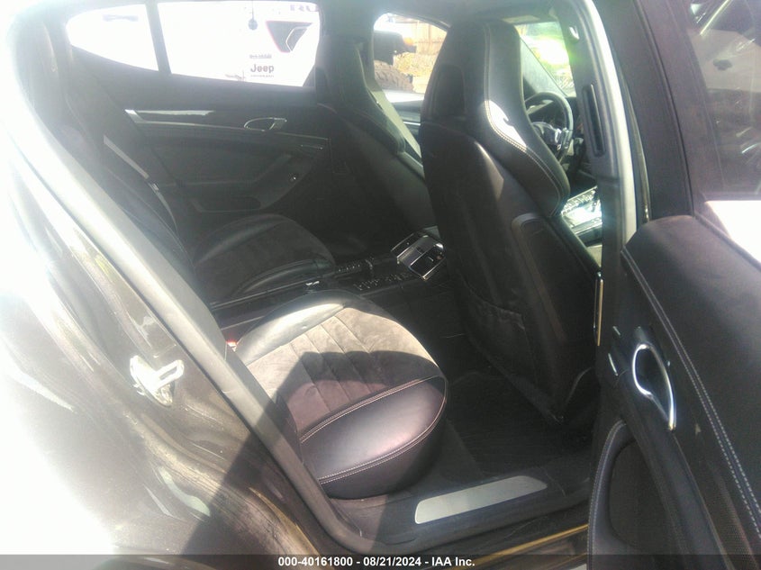 2013 PORSCHE PANAMERA GTS - WP0AF2A76DL075509