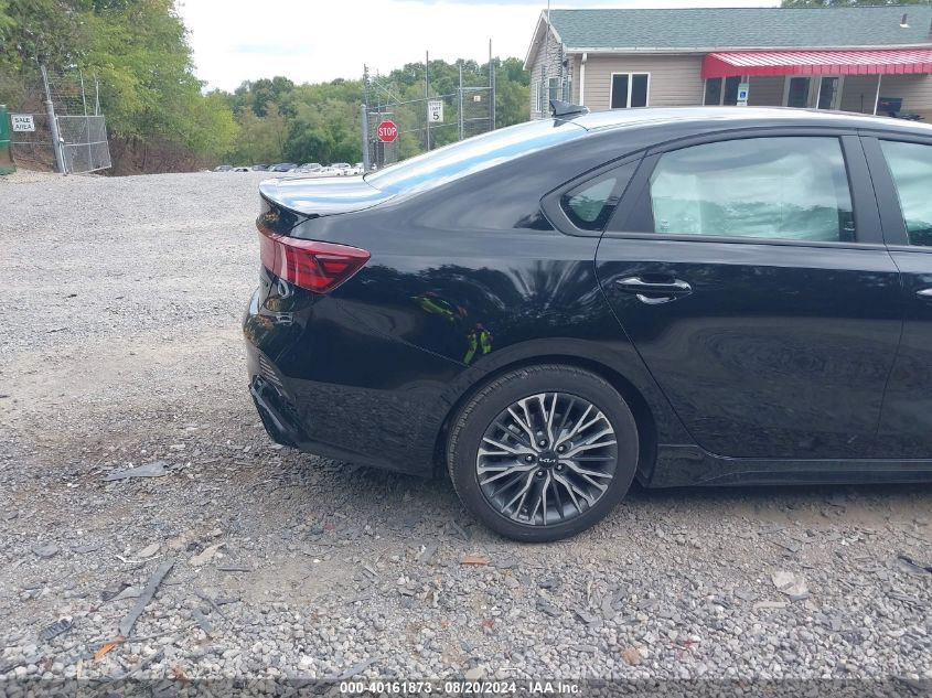 2023 Kia Forte Gt-Line VIN: 3KPF54AD7PE686107 Lot: 40161873