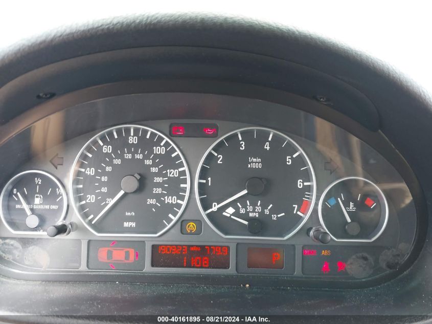 2002 BMW 330I VIN: WBAEV53422KM19927 Lot: 40161895