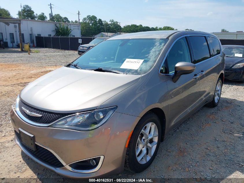 2C4RC1BG7HR777467 2017 CHRYSLER PACIFICA - Image 2