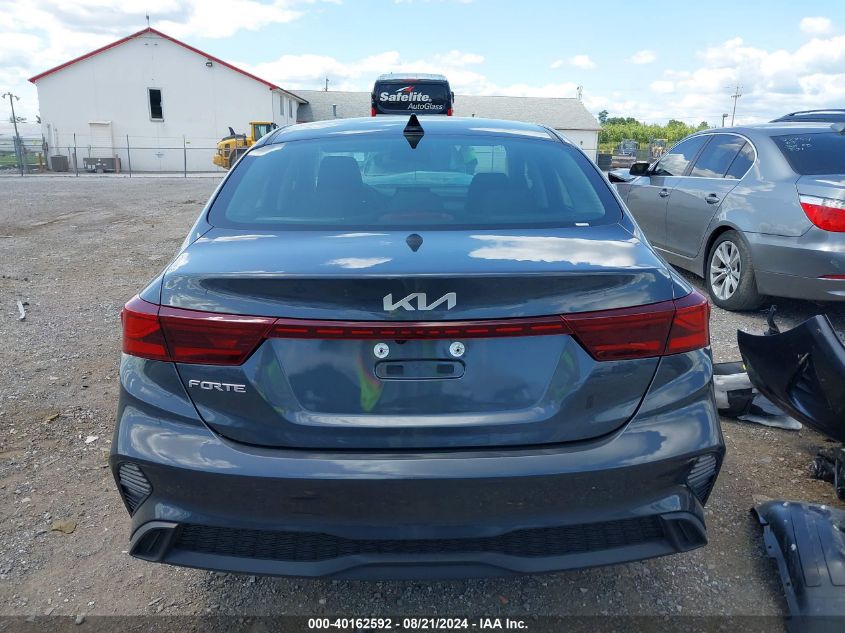 2024 Kia Forte Lxs VIN: 3KPF24AD4RE739681 Lot: 40162592