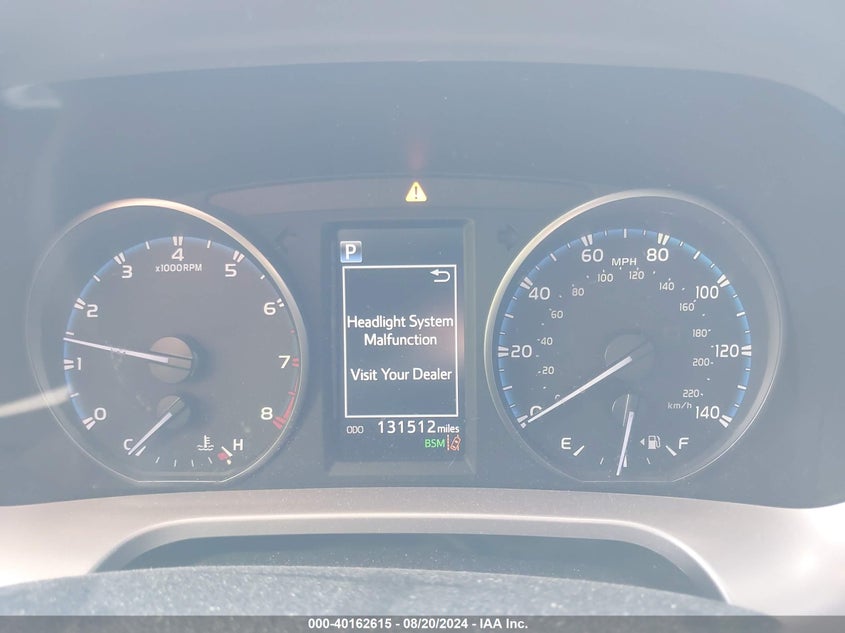 2018 TOYOTA RAV4 XLE - JTMWFREV9JD122576