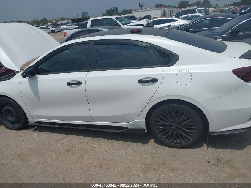 2023 Kia Forte Gt-Line VIN: 3KPF54AD0PE517885 Lot: 40163042