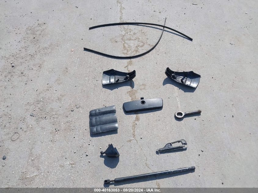 2015 VOLKSWAGEN GOLF GTI 2.0T SE 4-DOOR - 3VW5T7AU2FM046021