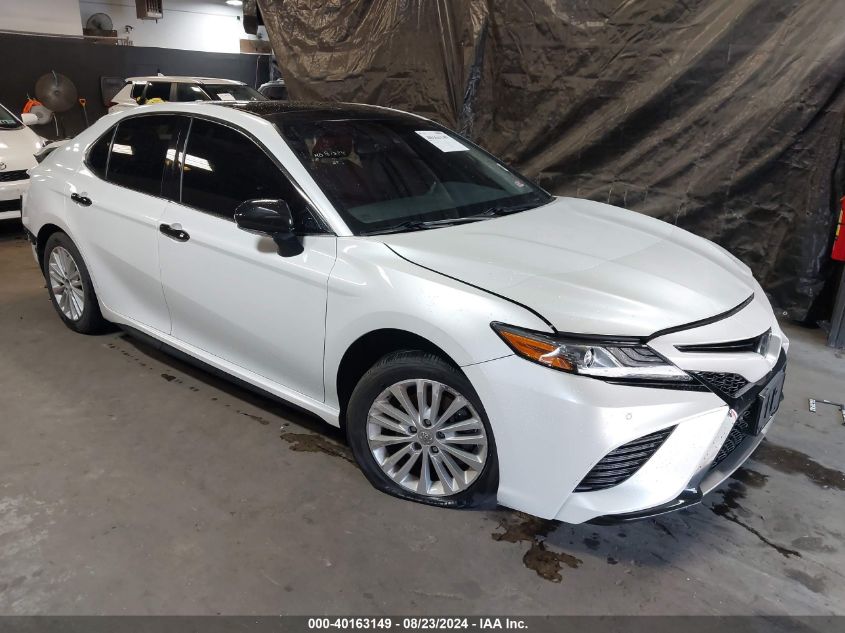 4T1B61HK4JU062848 2018 TOYOTA CAMRY - Image 1