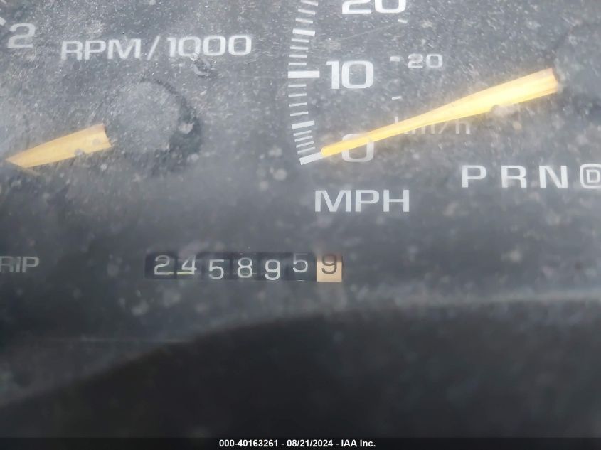 1995 Chevrolet Gmt-400 K1500 VIN: 1GCEK14K7SZ215276 Lot: 40163261