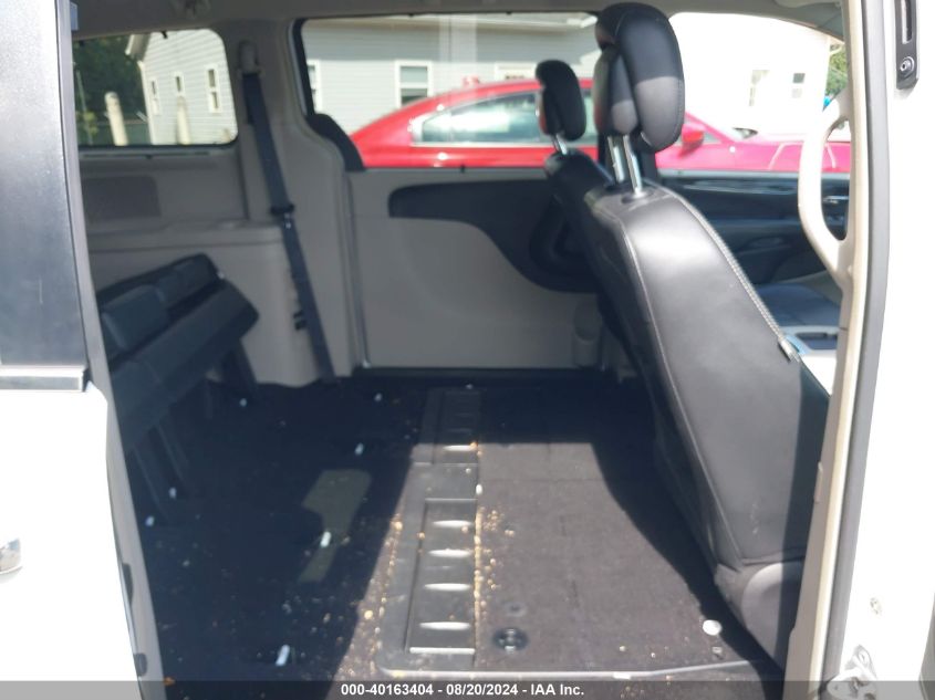 2015 Chrysler Town & Country Touring-L VIN: 2C4RC1CG5FR756077 Lot: 40163404