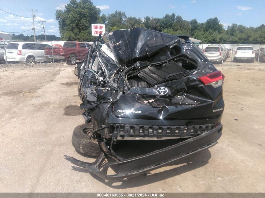 2018 TOYOTA HIGHLANDER SE - 5TDJZRFHXJS896284