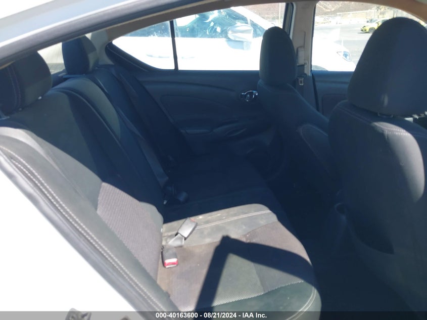 2017 Nissan Versa 1.6 Sv VIN: 3N1CN7AP5HL840165 Lot: 40163600