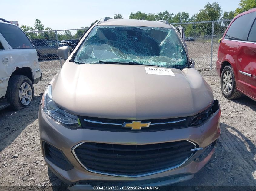 2018 Chevrolet Trax Lt VIN: 3GNCJPSB2JL417729 Lot: 40163730