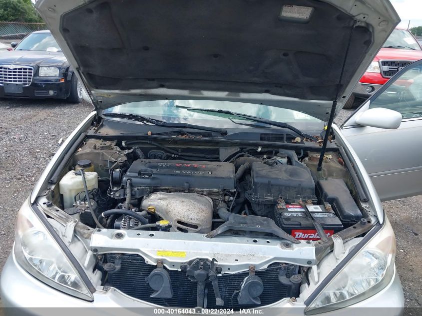 2004 Toyota Camry Le VIN: 4T1BE32K84U881728 Lot: 40164043