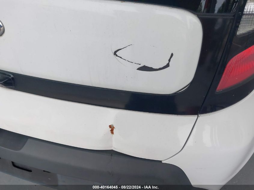 2015 Kia Soul + VIN: KNDJP3A57F7112564 Lot: 40164045