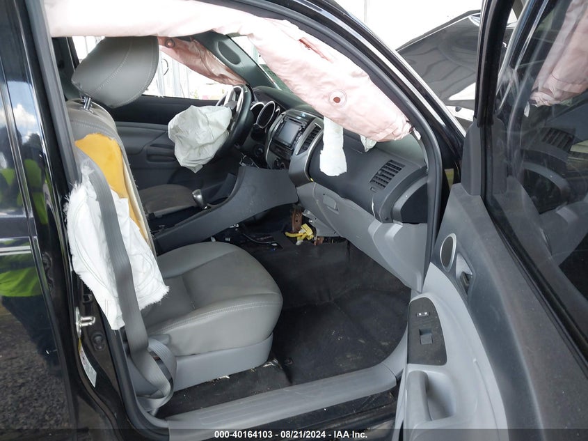 2015 TOYOTA TACOMA PRERUNNER V6 - 3TMJU4GN7FM186840