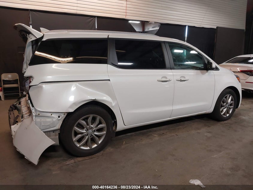 VIN KNDMB5C11K6525775 2019 KIA SEDONA EX