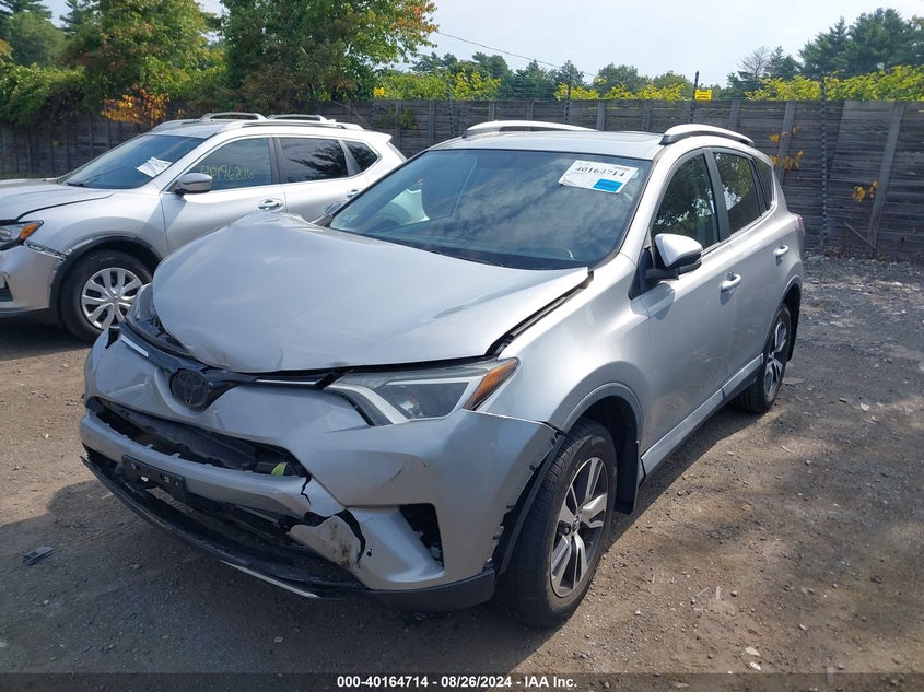 2016 TOYOTA RAV4 XLE - 2T3RFREV4GW519525