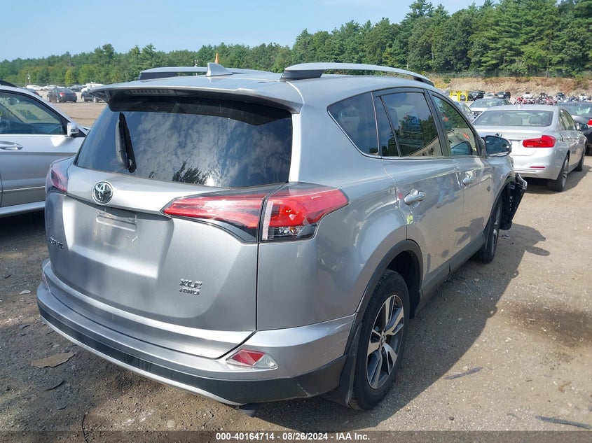 2016 TOYOTA RAV4 XLE - 2T3RFREV4GW519525