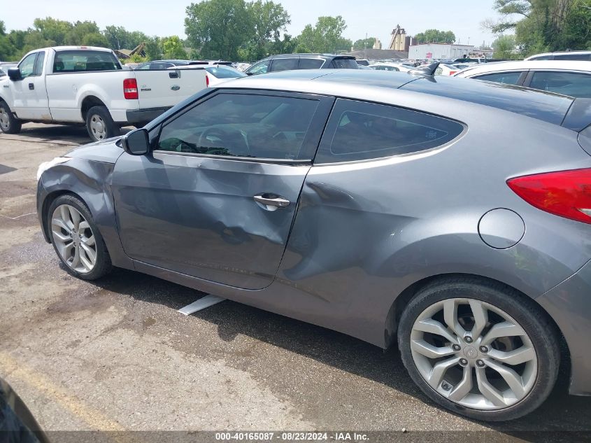 2013 Hyundai Veloster Base W/Black VIN: KMHTC6AD0DU158907 Lot: 40165087