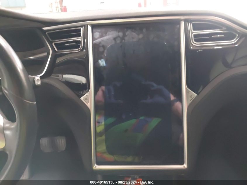 5YJSA1H10EFP63945 2014 Tesla Model S P85