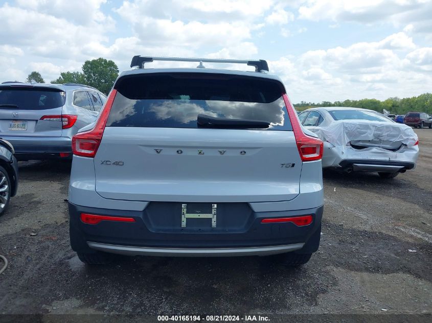 2020 Volvo Xc40 T5 Momentum VIN: YV4162UK1L2263193 Lot: 40165194