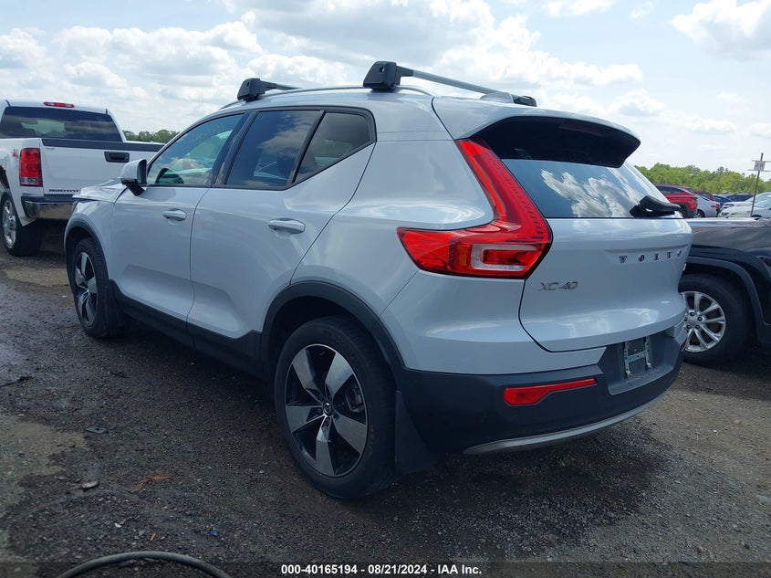 VIN YV4162UK1L2263193 2020 VOLVO XC40 T5 MOMENTUM