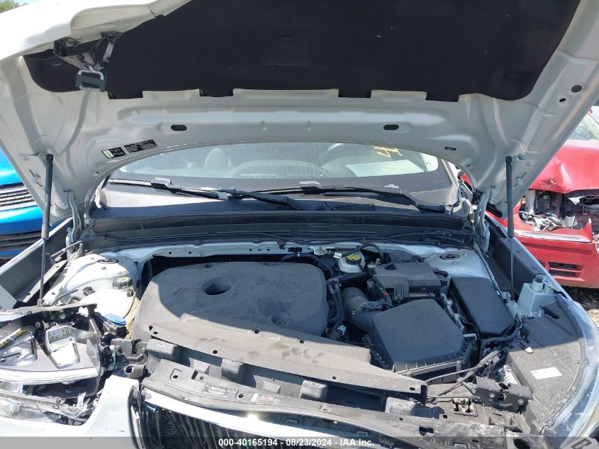 VIN YV4162UK1L2263193 2020 VOLVO XC40 T5 MOMENTUM