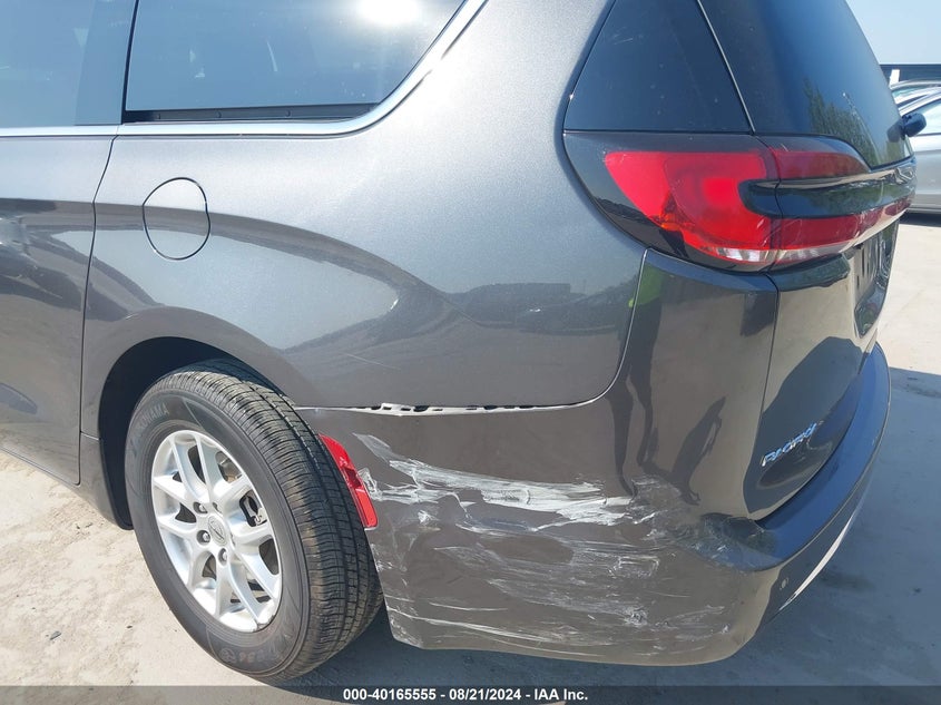 VIN 2C4RC1BG6PR596861 2023 CHRYSLER PACIFICA TOURING L